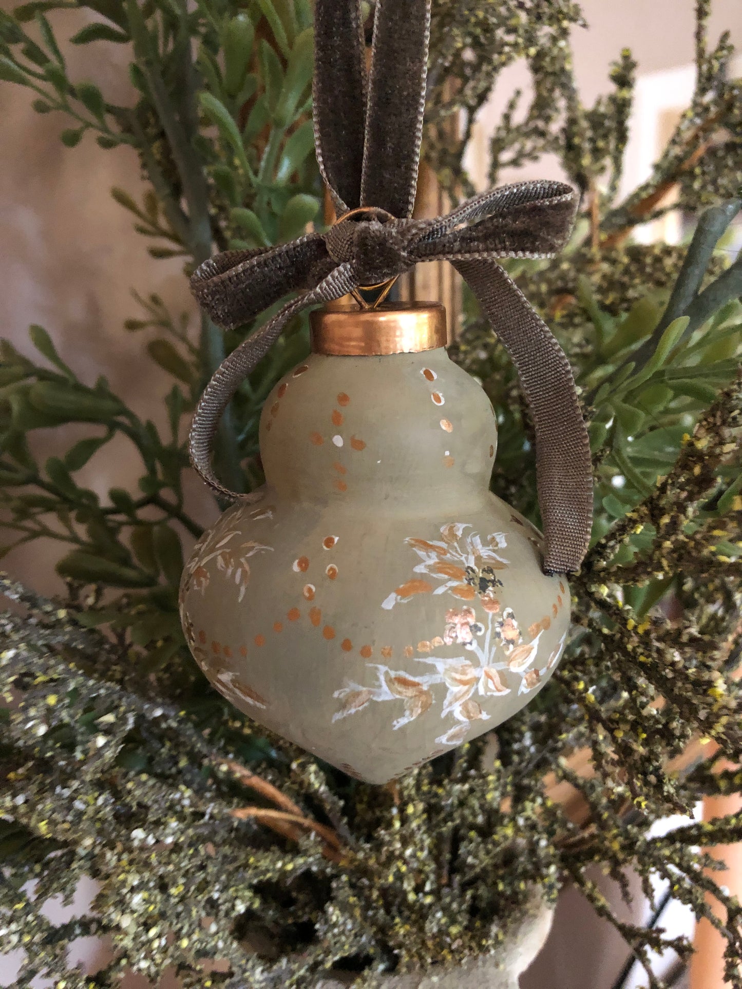 Hand-Painted Baby Jesus Ornament (Gold and Green Myrtle)