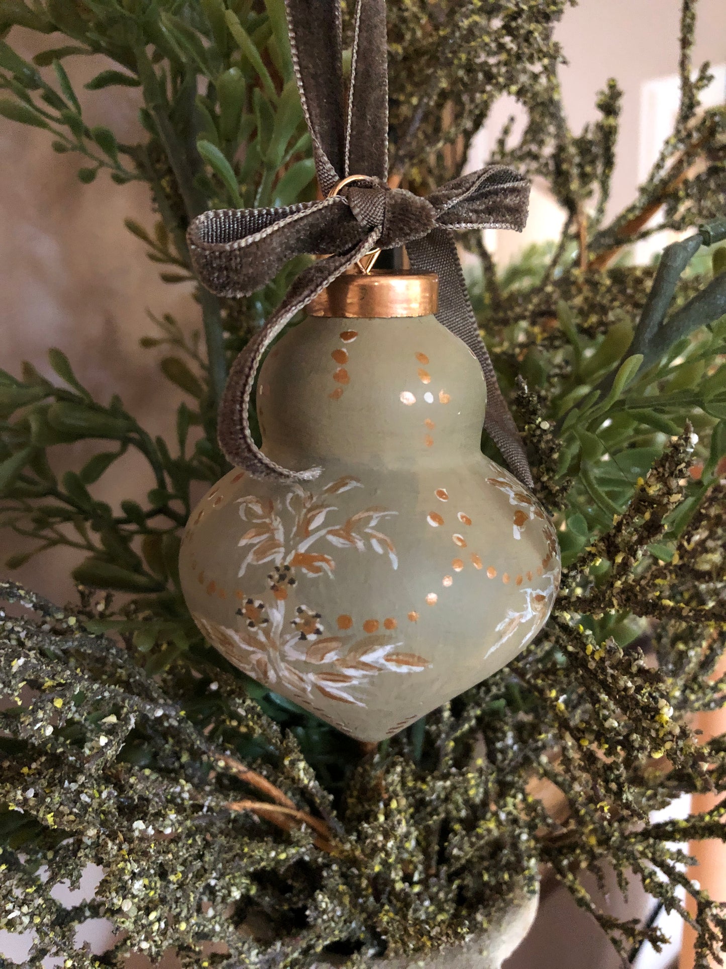 Hand-Painted Baby Jesus Ornament (Gold and Green Myrtle)